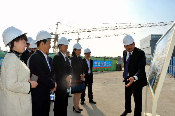yueaozhongyiyaokejichanyeyuankaifayouxiangongsixiangsichuanshengzhengxieyixingjieshaoGMPzongshidaloujiansheqingkuang.jpg